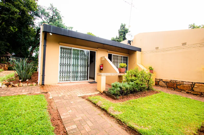 At The Rocks Country Estate exterior